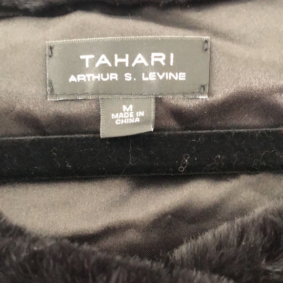 Tahari Faux Fur Cape - Picture 4 of 5